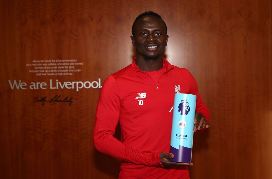 Sadio Mane Parents Sadio Mané Réunit Ses Frères à Liverpool 09 Photos